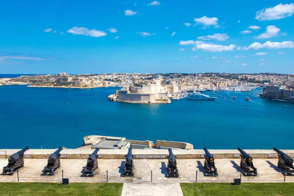 The cannons of Valletta, The Saluting Battery. 